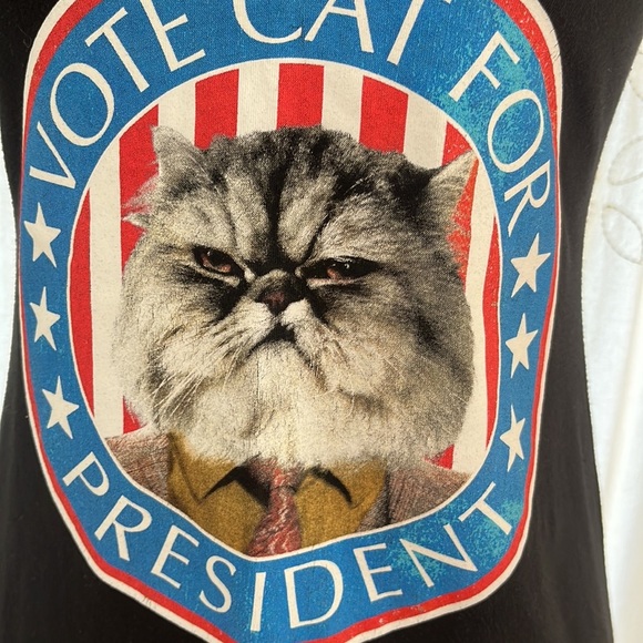 Cat for president T-shirt 🖤 - Picture 4 of 8